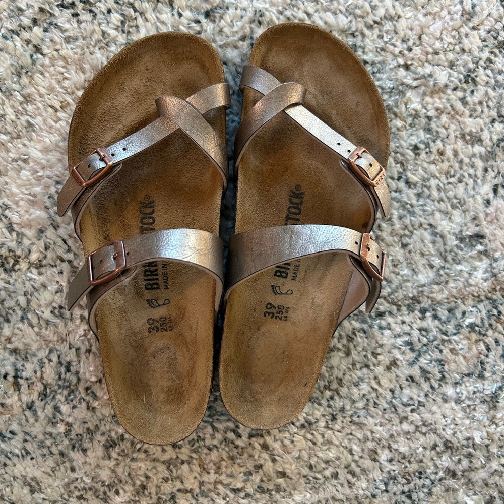 Birkenstock Metallic Mayari Cross-Strap Sandals. Super comfy and stylish!